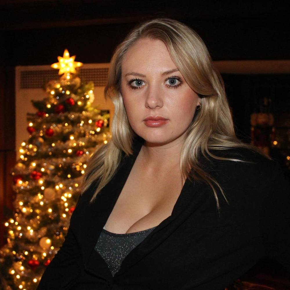 Meet your Posher, Sloan